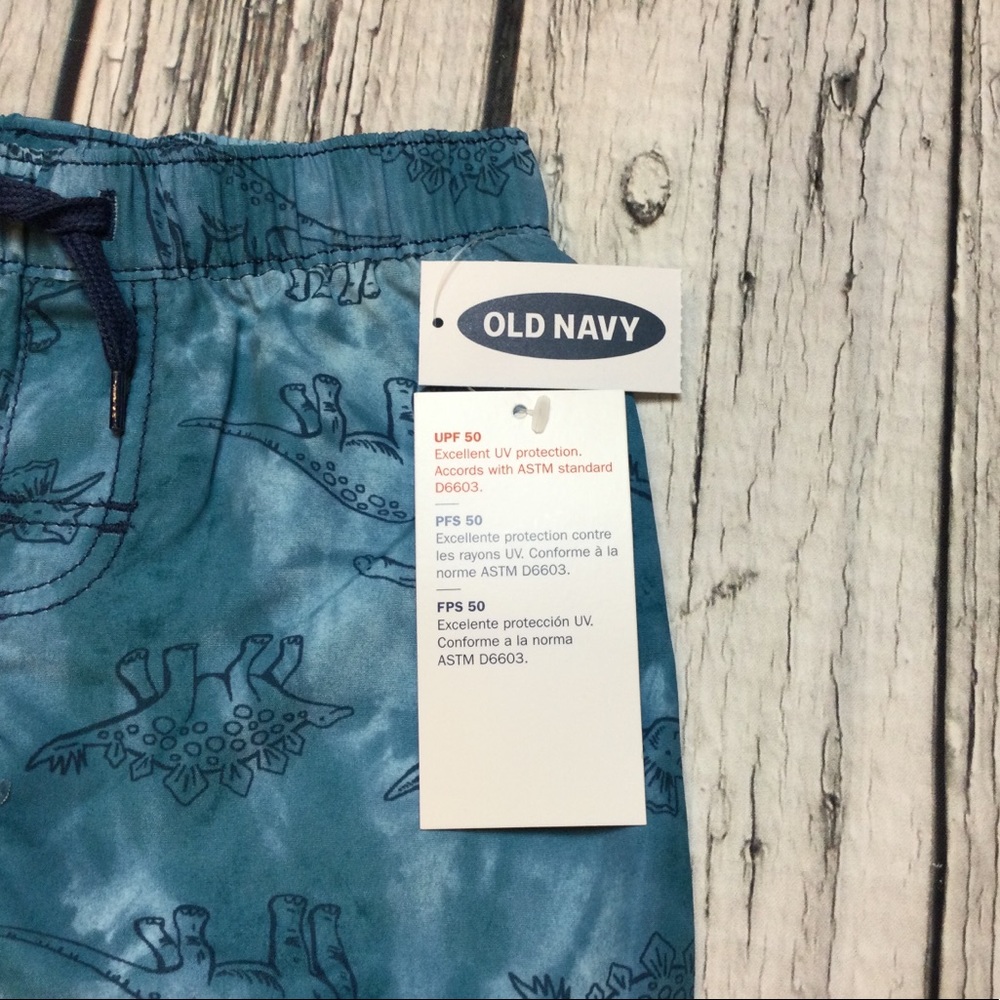 Old Navy Boys 12-18 or 18-24 Months 2 Swim Shorts - Picture 5 of 7